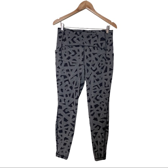 Lululemon Labyrinth Swift Speed Leggings 10 - Picture 2 of 7